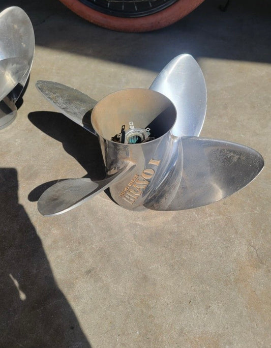 Bravo 1 Bravo 1 Stainless Propeller 48-831910 22p (pair)