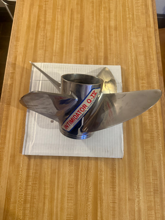 Intimidator Q4 Propeller Hc-cl27r